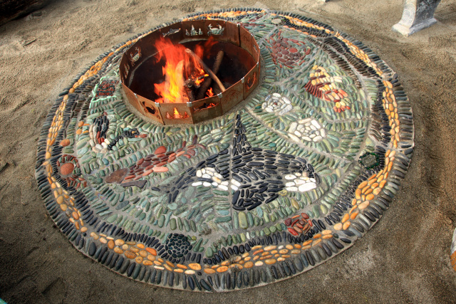 Fire pit pebble mosaic